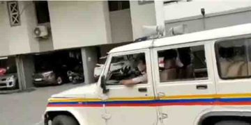 ഫ്ലാറ്റിലേക്ക് ഇരച്ചെത്തി പൊലീസ് സംഘം, പരിശോധനയിൽ പിടിച്ചെടുത്തത് 25 ലക്ഷം, ഹോട്ടലുടമ ഇരയായത് വൻ തട്ടിപ്പിന്