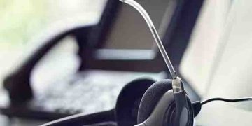 ‘ബസിൽ സഞ്ചരിക്കവേ രണ്ട് പേ‌ർ സ്ഫോടനം ആസൂത്രണം ചെയ്യുന്നതായി കേട്ടു’; മുംബൈയിൽ അജ്ഞാത ബോംബ് ഭീഷണി