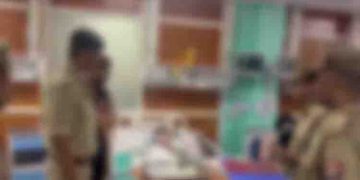 ഗ്രേറ്റർ നോയിഡയിൽ നിർമ്മാണത്തിലിരുന്ന മതിൽ തകർന്നു വീണു; 3കുട്ടികൾക്ക് ദാരുണാന്ത്യം, 5 പേർക്ക് പരിക്ക്