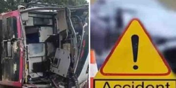 ബസ് മറിഞ്ഞ് അപകടം; ഒരാൾ മരിച്ചു, 19 പേർക്ക് പരിക്ക്; ദുരന്തം ആന്ധ്രയിലെ നർസാരോപേട്ടിൽ