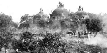 എന്‍സിഇആര്‍ടി പാഠപുസ്തകത്തില്‍ ബാബറി മസ്ജിദ് ഒഴിവാക്കി പകരം ‘3 മിനാരങ്ങൾ ഉള്ള കെട്ടിടം’