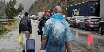 റഷ്യ ഇത് നിർത്തണം, യുദ്ധം ചെയ്യാൻ ഇന്ത്യക്കാരെ റിക്രൂട്ട് ചെയ്യരുത്, 2 പൗരന്മാരുടെ മരണത്തിന് പിന്നാലെ ഇന്ത്യ