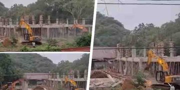 ജഗനെ ലക്ഷ്യം വച്ച് ബുൾഡോസർ പ്രയോഗവുമായി ടിഡിപി സർക്കാർ; വൈഎസ്ആർസിപിയുടെ ആസ്ഥാന മന്ദിരം ഇടിച്ചുനിരത്തി