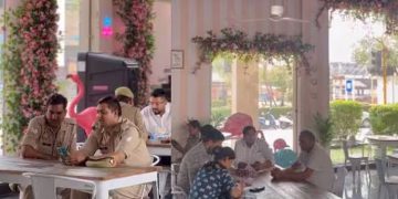 പൊലീസുകാർക്കൊപ്പം കാപ്പി കുടിക്കാം, വെറൈറ്റി കോഫി ഷോപ്പ് ഇന്‍ നോയ്‍ഡ