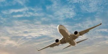 വിമാനത്തിലെ മദ്യപാനം ഹൃദയത്തിന് കൂടുതൽ ഹാനികരം