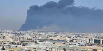 ഷാര്‍ജയില്‍ വെയര്‍ഹൗസില്‍ വന്‍ തീപിടിത്തം