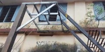 ഇങ്ങനെ മതിയോ മൊഗ്രാൽ ജി.വി.എച്ച്.എസ്.എസ്; പ്രവേശനം നേടിയിട്ടും “സീ​റ്റി​’ല്ലാ​തെ വി​ദ്യാ​ർ​ഥി​ക​ൾ