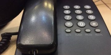 ഫോണിൽ നിന്ന് പുറത്തേക്ക് വിളിക്കാം, പക്ഷേ ഇൻകമിങ് കോളുകൾ വരില്ല; ബിഎസ്എന്‍എൽ നഷ്ടപരിഹാരം നൽകണമെന്ന് വിധി