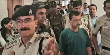 അരവിന്ദ് കെജ്‍രിവാളിന് ഭഗവത്ഗീത കൈവശം വെക്കാൻ അനുമതി; വീട്ടിൽ നിന്നുള്ള ഭക്ഷണവും കഴിക്കാം