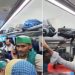 വന്ദേഭാരത് എക്സ്പ്രസിലും തിങ്ങിനിറഞ്ഞ് ടിക്കറ്റില്ല യാത്രക്കാർ; വിഡിയോ വൈറലായതോടെ പ്രതികരണവുമായി റെയിൽവേ