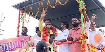 തൃശൂരിനെ ഹൃദയത്തിൽ വെച്ച് പ്രവർത്തിക്കുമെന്ന് സുരേഷ് ഗോപി; പ്രവർത്തകരെ ആവേശത്തിലാഴ്ത്തി റോഡ് ഷോ