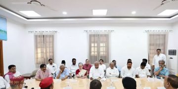 തെരഞ്ഞെടുപ്പ് ഫലം മോദിക്ക് കനത്ത തിരിച്ചടി; ജനവിധിയെ അവഗണിക്കുന്നുവെന്നും ഖാർഗെ