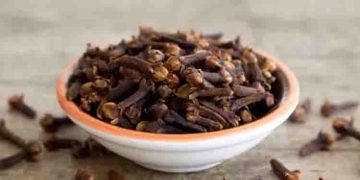 ഡയറ്റില്‍ പതിവായി ഗ്രാമ്പൂ ഉള്‍പ്പെടുത്തൂ; അറിയാം ഗുണങ്ങള്‍…