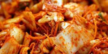 സ്കൂളിൽ വിതരണം ചെയ്ത പരമ്പരാഗത വിഭവത്തിലൂടെ പടർന്നത് ഗുരുതര വൈറസ്, ഒറ്റ ദിവസത്തിനുള്ളിൽ രോഗബാധിതരായത് ആയിരങ്ങൾ