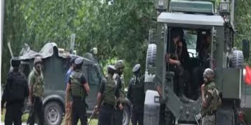 പരിശോധനക്കിടെ സുരക്ഷാ സേനക്ക് നേരെ ആക്രമണം, ജമ്മുകശ്മീരിൽ ഒരു സൈനികന് വീരമൃത്യു