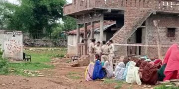 ബുരാരി ആത്മഹത്യകൾക്ക് സമാനം; മധ്യപ്രദേശിൽ ഒരു കുടുംബത്തിലെ അഞ്ച് പേർ മരിച്ചനിലയിൽ