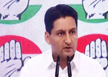 ഭീകരർക്ക് അവരുടെ ഭാഷയിൽ മറുപടി നൽകണം; രാജ്യ സുരക്ഷക്കായുള്ള കേന്ദ്ര നടപടിയെ പിന്തുണക്കുമെന്ന് കോൺഗ്രസ്