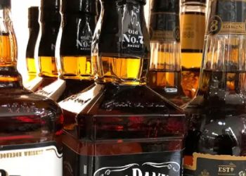 ബിവറേജസ് കോർപ്പറേഷൻ സൂപ്പർമാർക്കിൽ നിന്ന് മോഷണം; പ്രതി പിടിയിൽ