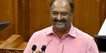 ബജറ്റിൽ കുത്തനെ കൂട്ടി, ഒടുവിൽ തിരുത്തി സര്‍ക്കാര്‍; കുടുംബ കോടതി കേസുകളിലടക്കം ഫീസ് വൻ വര്‍ധനയിൽ ഇളവ്