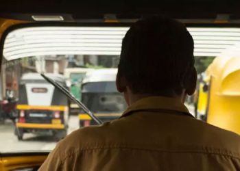 വയോധികയെ വഴിയിൽ ഇറക്കിവിട്ട ഓട്ടോഡ്രൈവറുടെ ലൈസൻസ് റദ്ദാക്കി