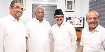 സാദിഖലി തങ്ങളും കുഞ്ഞാലിക്കുട്ടിയും ഖാർഗെയെ സന്ദർശിച്ചു