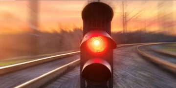 കൊങ്കണിലെ മണ്ണിടിച്ചിൽ: നാല് ട്രെയിനുകൾ റദ്ദാക്കി