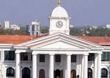 തിരുവനന്തപുരം, കോട്ടയം, ഇടുക്കി ജില്ല കലക്ടർമാർക്ക് സ്ഥലംമാറ്റം; ഐ.എ.എസ് തലപ്പത്ത് അഴിച്ചുപണി