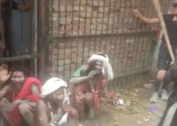 യു.പിയിൽ മുസ്ലിം മതസ്ഥരെന്ന് തെറ്റിദ്ധരിച്ച് ഹിന്ദു സന്യാസിമാരെ ആക്രമിച്ച് തീവ്ര ഹിന്ദുത്വവാദികൾ