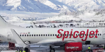 ഉയർന്ന അന്തരീക്ഷ താപനില ; ലേയിലേക്കും തിരിച്ചുമുള്ള വിമാന സർവ്വീസുകൾ തടസ്സപ്പെട്ടു