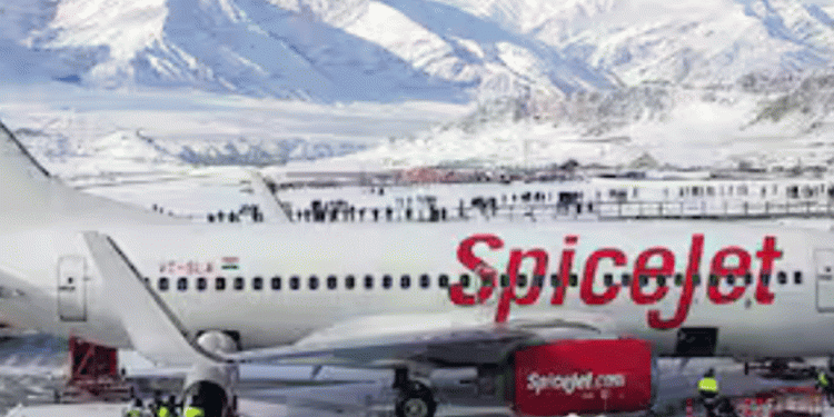 ഉയർന്ന അന്തരീക്ഷ താപനില ; ലേയിലേക്കും തിരിച്ചുമുള്ള വിമാന സർവ്വീസുകൾ തടസ്സപ്പെട്ടു