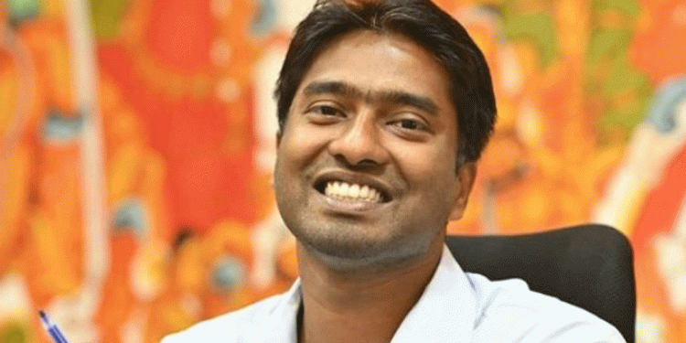 തൃശൂര്‍ ജില്ലയുടെ പുതിയ കളക്ടറായി അര്‍ജുന്‍ പാണ്ഡ്യൻ ചുമതലയേറ്റു