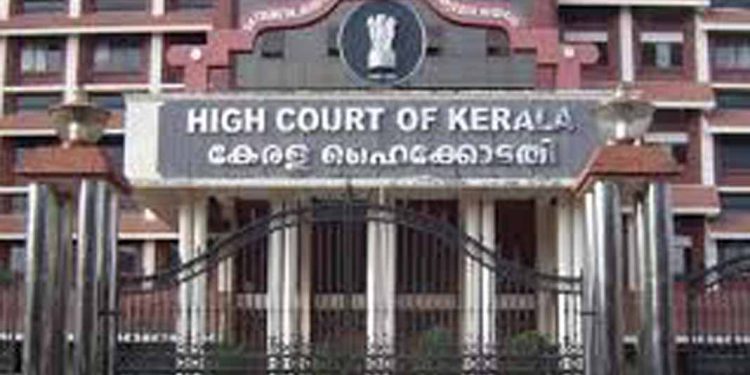 ആമയിഴഞ്ചാൻ തോട് ദുരന്തത്തിൽ രൂക്ഷ വിമര്ശനവുമായി കേരള ഹൈക്കോടതി