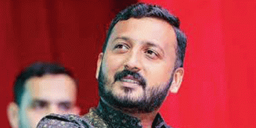 യൂത്ത് കോണ്‍ഗ്രസ് സംസ്ഥാന പ്രസിഡന്‍റ് രാഹുല്‍ മാങ്കൂട്ടത്തിലിന്‍റെ പ്രസംഗം ഫേയ്സ്ബുക്കില്‍ ഷെയര്‍ ചെയ്ത സംഭവത്തില്‍ കണ്ണൂരില്‍ പോലീസ് ഉദ്യോഗസ്ഥനെതിരെ അന്വേഷണം