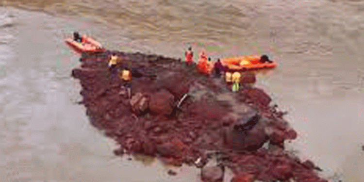 ഷിരൂരിൽ മണ്ണിടിച്ചിലിൽ കാണാതായ മലയാളി ഡ്രൈവർ അര്ജുന്റെ ലോറിയില് ഉണ്ടായിരുന്ന തടി കണ്ടെത്തിയെന്ന് ലോറി ഉടമ മനാഫ്