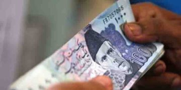 പോളിമർ പ്ലാസ്റ്റിക്കിൽ നിർമ്മിച്ച പുതിയ കറൻസി നോട്ടുകൾ പരീക്ഷിക്കാൻ പാകിസ്ഥാൻ