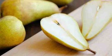 മലബന്ധം അകറ്റും, ഹൃദയത്തെ സംരക്ഷിക്കും ; പിയറിന്റെ അതിയശിപ്പിക്കുന്ന മറ്റ് ആരോ​ഗ്യ​ഗുണങ്ങളറിയാം