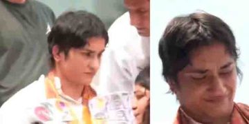 വിങ്ങിപ്പൊട്ടി വിനേഷ് ഫോഗട്ട്! ദില്ലിയില്‍ ആവേശ സ്വീകരണം; താരത്തെ സ്വീകരിക്കാന്‍ ജനാവലി