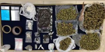 രഹസ്യ വിവരം, പ്രത്യേക സംഘം രൂപീകരിച്ച് അന്വേഷണം; പിടിച്ചെടുത്തത് കോടികൾ വിലമതിക്കുന്ന 7.8 കിലോ മയക്കുമരുന്ന്