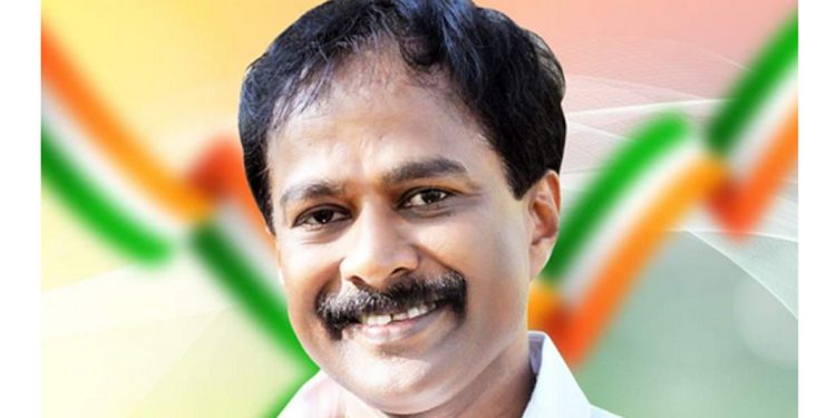 കോണ്‍ഗ്രസില്‍ വീണ്ടും വെട്ടിനിരത്തല്‍ – കുമ്പളത്ത് ശങ്കരപ്പിള്ള ചെയർമാനായ ഒ ഐ സി സി ഗ്ലോബൽ കമ്മിറ്റി പിരിച്ചുവിട്ടു