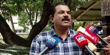 എംഎൽഎ സ്‌ഥാനം ഒഴിയാൻ ആവശ്യപ്പെടില്ല; മുകേഷിനെ കൈവിടാതെ സിപിഎം