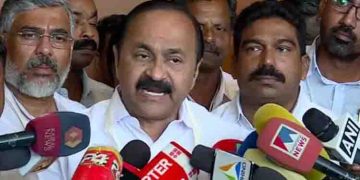 ‘സര്‍ക്കാര്‍ വേട്ടക്കാരനൊപ്പം’; രഞ്ജിത്തും സജി ചെറിയാനും സ്ഥാനമൊഴിയണമെന്ന് വി ഡി സതീശന്‍