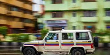 ഉത്തർപ്രദേശ് മുഖ്യമന്ത്രിയുടെ പേഴ്സണൽ സെക്രട്ടറി ചമഞ്ഞ് നിരവധിപ്പേരെ കബളിപ്പിച്ച യുവാവ് പിടിയിലായി