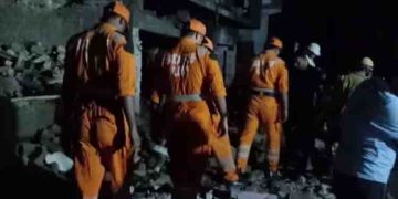 ഫിറോസാബാദിൽ പടക്കനിർമ്മാണ ശാലയിലുണ്ടായ സ്ഫോടനം; 4 പേർക്ക് ദാരുണാന്ത്യം, രക്ഷാപ്രവർത്തനം തുടരുന്നു