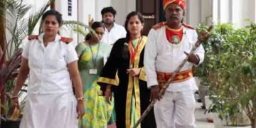 ‘ലിപ്സ്റ്റിക്’ പണി കൊടുത്തു, ചെന്നൈയിലെ ആദ്യ വനിതാ ദഫേദാറിന് സ്ഥലം മാറ്റം