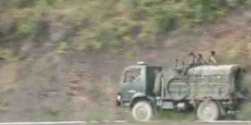 നൗഷേരയിൽ നുഴഞ്ഞുകയറ്റ ശ്രമം തകർത്ത് സുരക്ഷാ സേന; രണ്ട് ഭീകരരെ വധിച്ചു, ആയുധങ്ങൾ പിടികൂടി