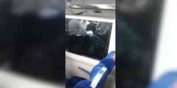 തിങ്കളാഴ്ച പ്രധാനമന്ത്രി ഫ്ലാഗ് ഓഫ് ചെയ്യാനിരിക്കുന്ന വന്ദേഭാരത് ട്രെയിനിന് നേരെ കല്ലേറ്; അഞ്ച് പേർ പിടിയിൽ