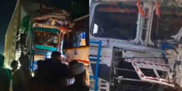 അമിത വേഗതയിലെത്തിയ ബസ് നിർത്തിയിട്ടിരുന്ന ട്രക്കിലിടിച്ചു; ഒൻപത് പേർക്ക് ദാരുണാന്ത്യം