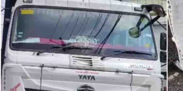 പഞ്ചറായ ലോറിയുടെ ടയർ മാറ്റുന്നതിനിടെ അമിത വേഗതയിലെത്തിയ കാറിടിച്ചു; ലോറി ഉടമയുടെ സഹോദരന് ദാരുണാന്ത്യം,അറസ്റ്റ്