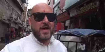 ‘ഇന്ത്യ ഒട്ടും വൃത്തിയില്ലാത്ത മോശം സ്ഥലം’, വീഡിയോയുമായി 6 വർഷത്തിനുശേഷം ഇന്ത്യയിലെത്തിയ യൂട്യൂബർ, വലിയ വിമർശനം