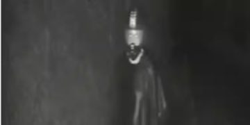 മോഷണം കൊണ്ട് പൊറുതിമുട്ടിയപ്പോൾ വീട്ടിൽ സിസിടിവി ക്യാമറ സ്ഥാപിച്ചു; അതും മോഷ്ടിച്ച് കള്ളൻ, ദൃശ്യങ്ങൾ കിട്ടി